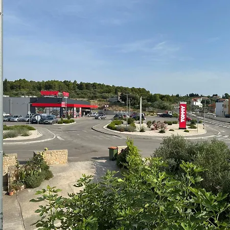 Apartment Mrgic Preko