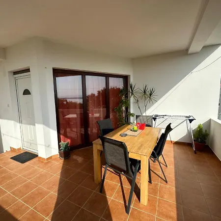 Apartment Mrgic Preko